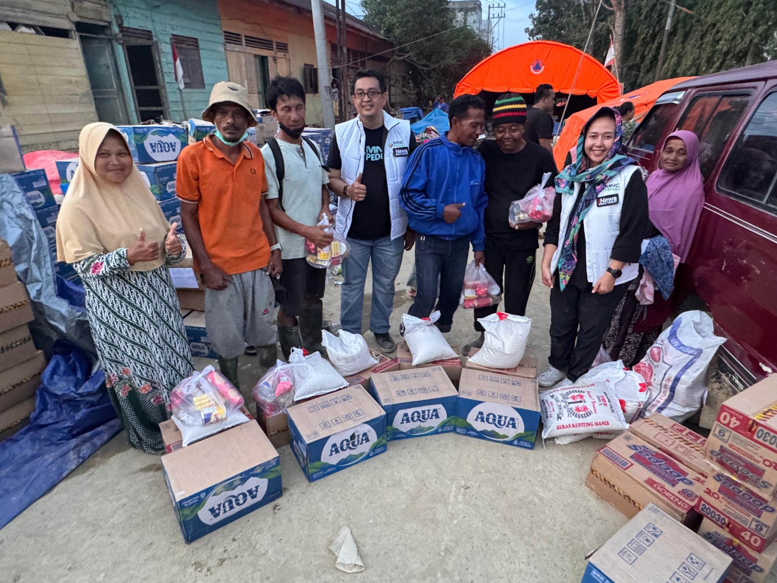 Ringankan Beban Warga Terdampak Banjir, MNC Peduli Salurkan Bantuan ke Kuala Simpang